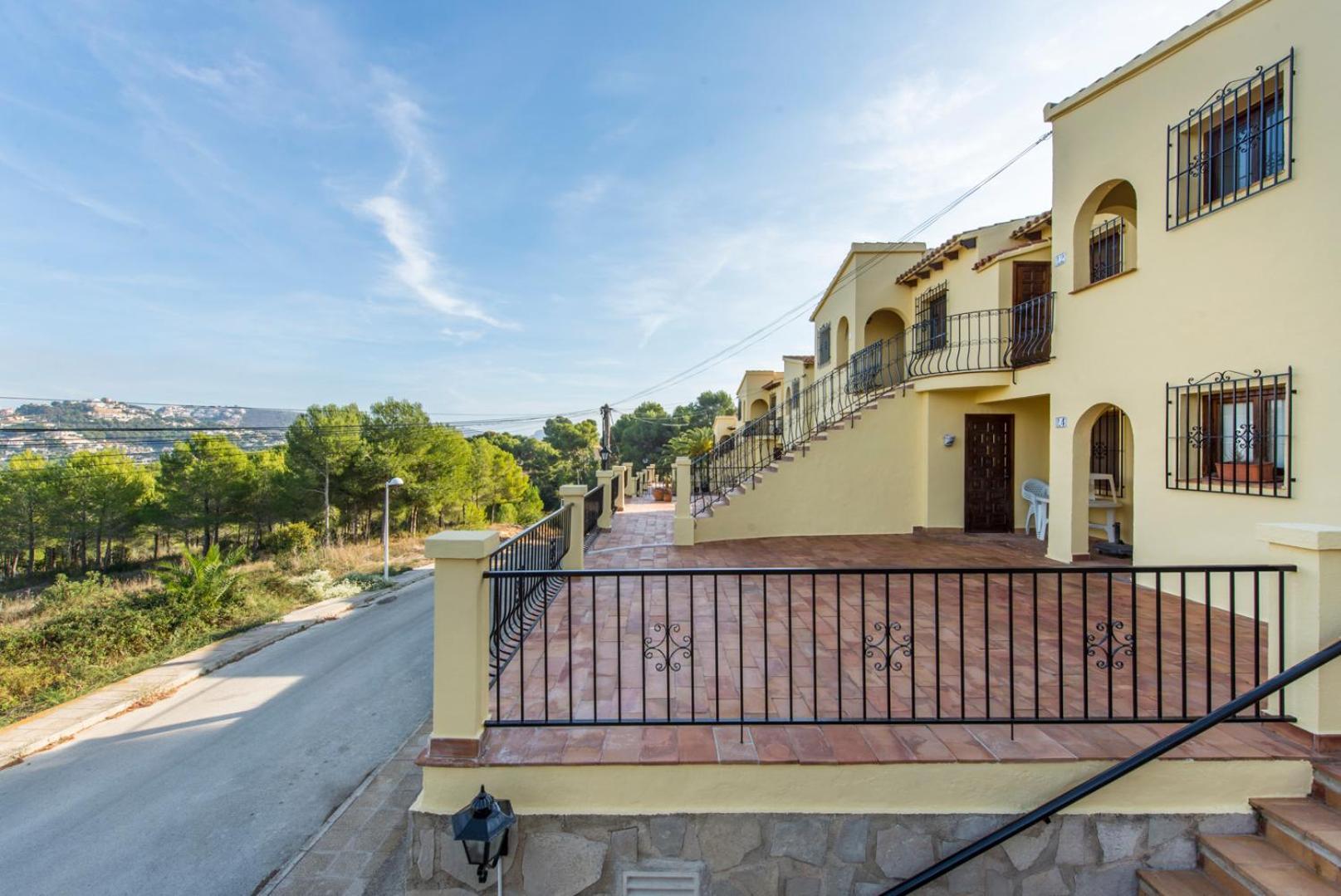 Apartamento En Moraira Con Piscina Bagian luar foto